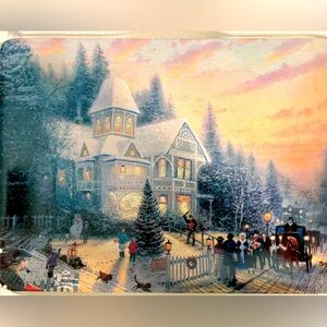 NIB - Vintage Thomas Kinkade Wall Plate: Victoria Christmas Celebration $30